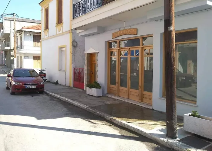 Delikos House